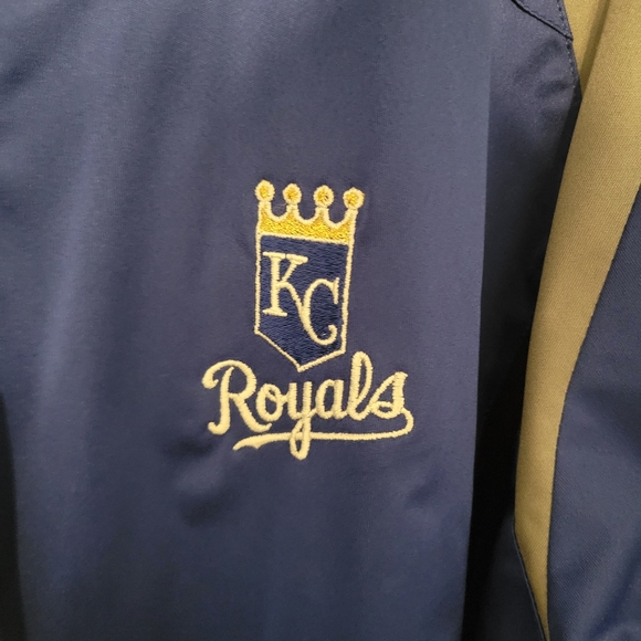 Antigua Men's KC Royals jacket - Picture 4 of 7